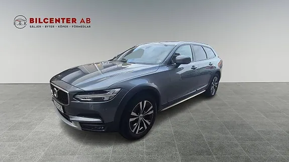 Volvo V90 Cross Country