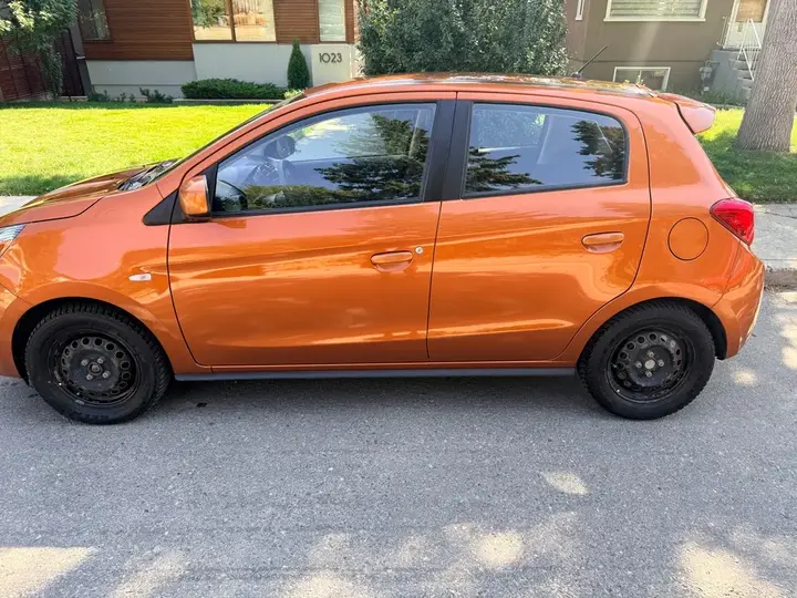 Mitsubishi Mirage 2017 photo 2