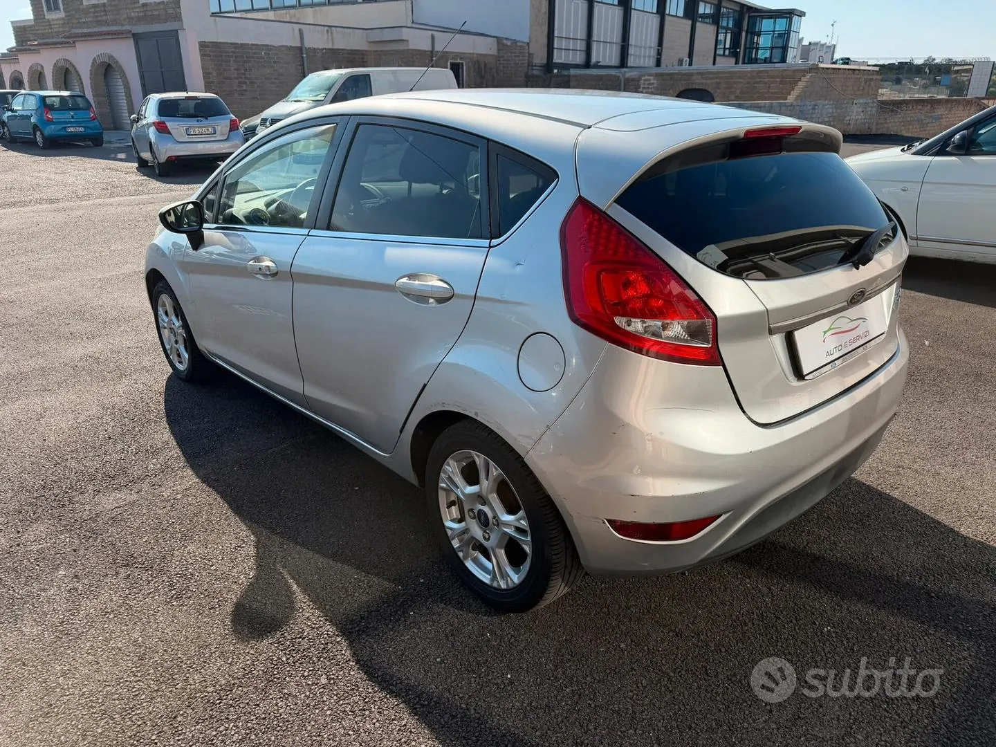 Ford Fiesta 2011 photo 4