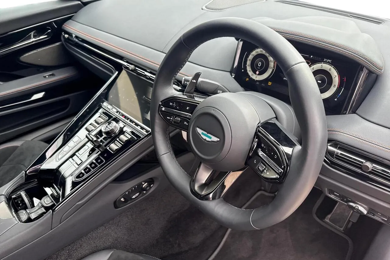 Aston Martin Db12 2024 photo 3