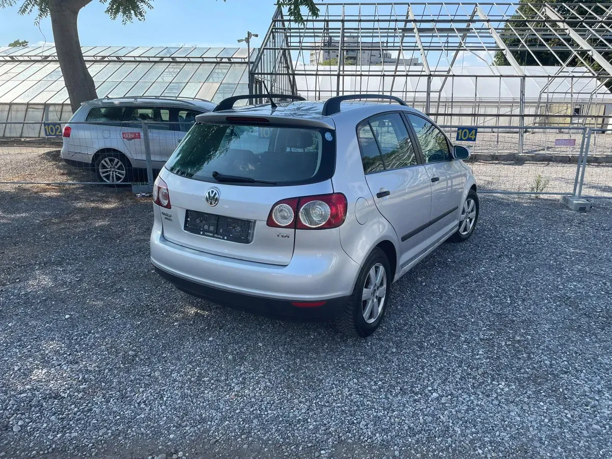 Volkswagen Golf 2007 photo 3