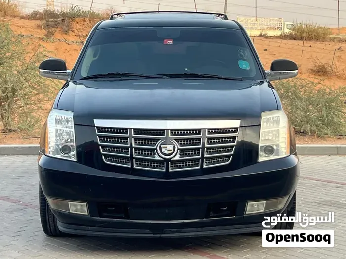 Cadillac Escalade 2012 photo 2
