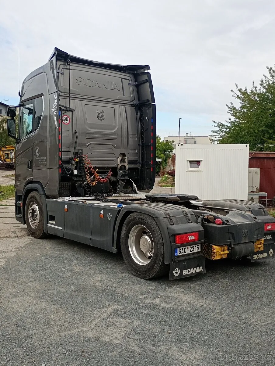 Scania V8 2017 photo 4