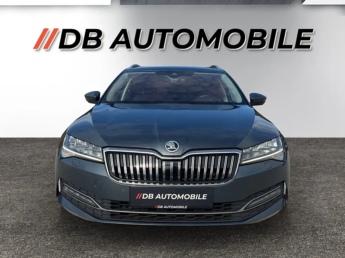 Skoda Superb 2021 photo 2