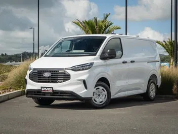 Ford Transit 2026 photo 2