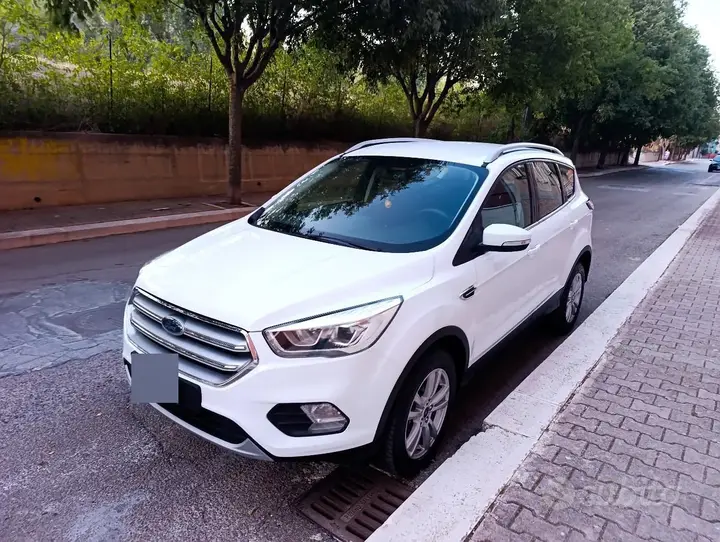 Ford Kuga 2019 photo 2