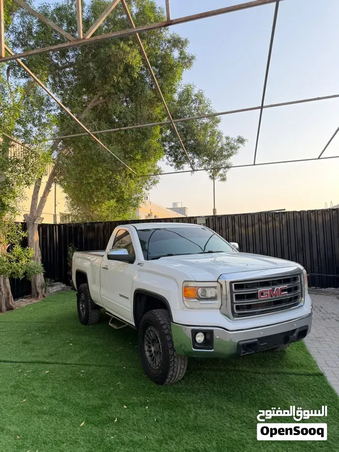 GMC Sierra