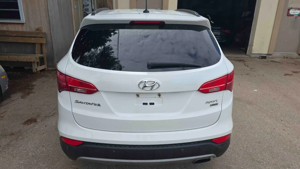 Hyundai Santa Fe 2016 photo 5