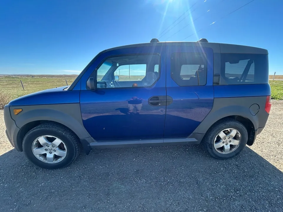 Honda Element 2005 photo 2