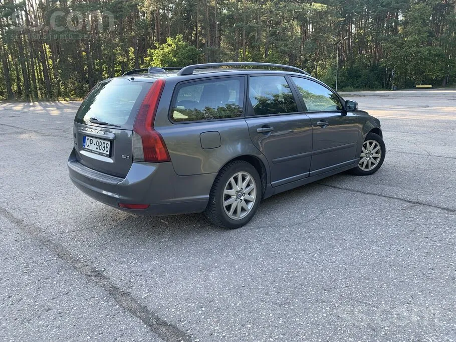 Volvo V50 2009 photo 3