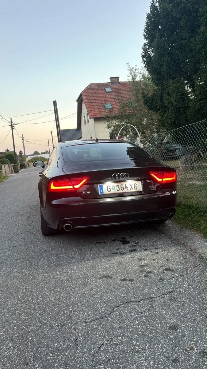 Audi A7 2012 photo 3