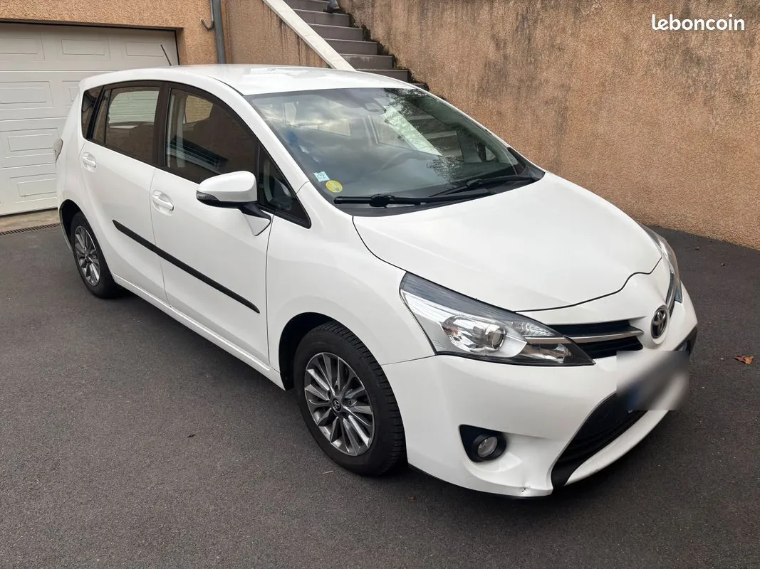 Toyota Verso