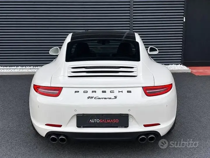 Porsche 911 2012 photo 5