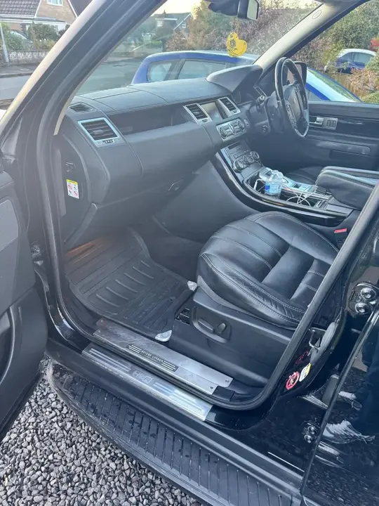 Land Rover Range Rover Sport 2012 photo 5