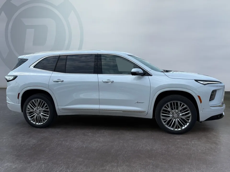 Buick Enclave 2027 photo 5