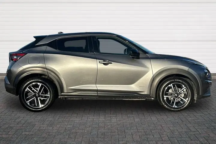 Nissan Juke 2024 photo 2