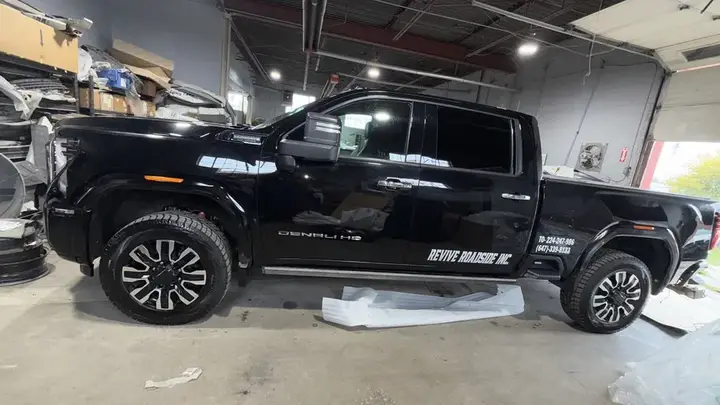 GMC Sierra 3500 2024 photo 2