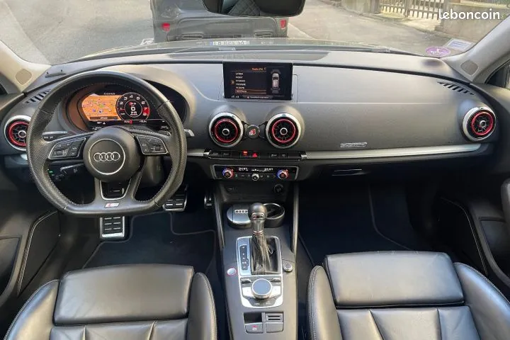 Audi S3 2018 photo 2