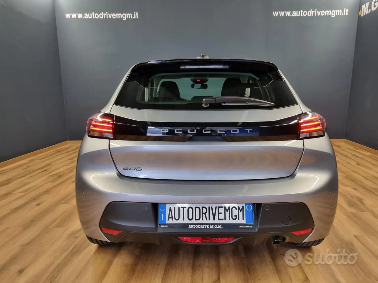 Peugeot 208 2026 photo 3
