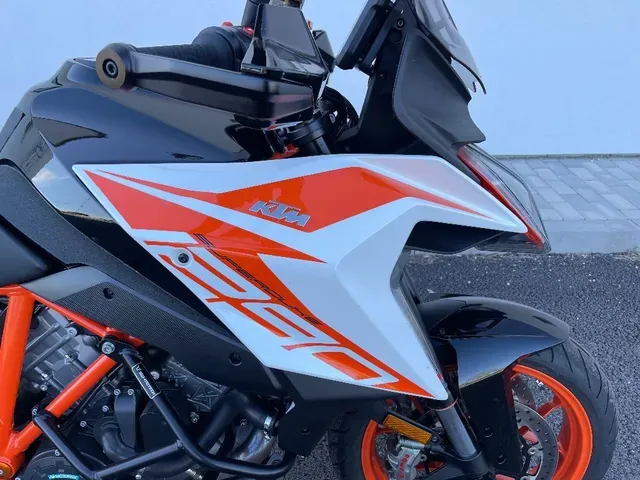 KTM 1290 Super Duke Gt 2020 photo 4