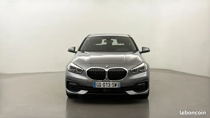 BMW Série 1 2023 photo 2