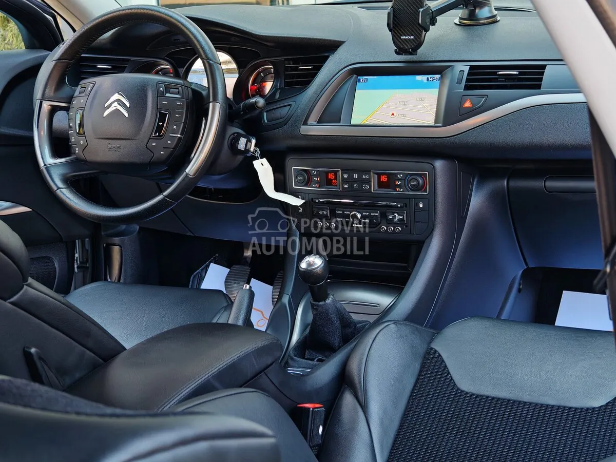 Citroen C5 2015 photo 2