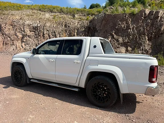 Volkswagen Amarok 2017 photo 2