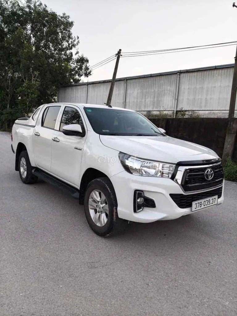 Toyota Hilux 2019 photo 2