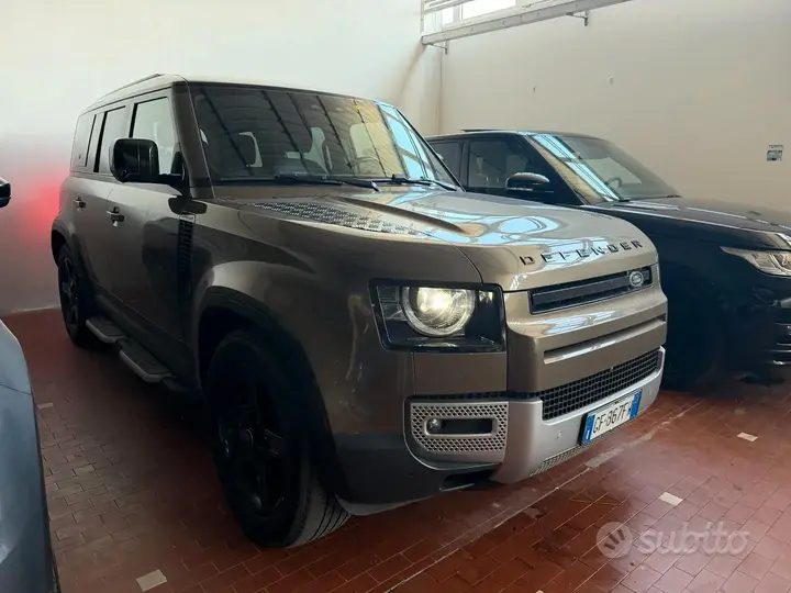 Land Rover Defender 2021 photo 3