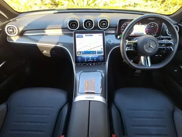 Mercedes-Benz C-Class 2023 photo 3