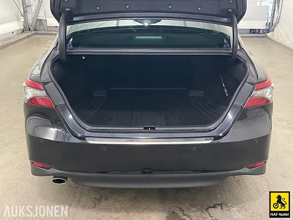 Toyota Camry 2021 photo 4