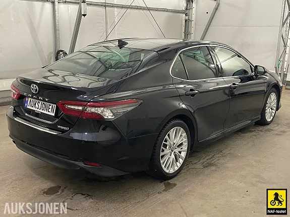 Toyota Camry 2021 photo 5