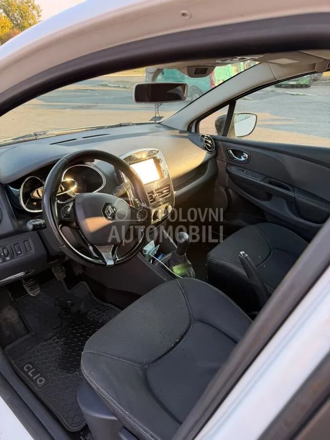 Renault Clio 2013 photo 5