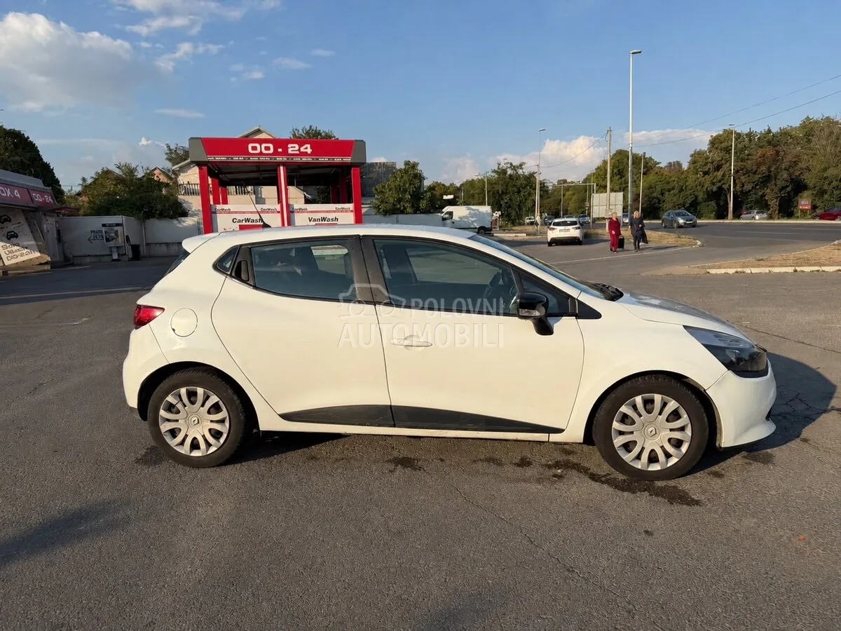 Renault Clio 2013 photo 3