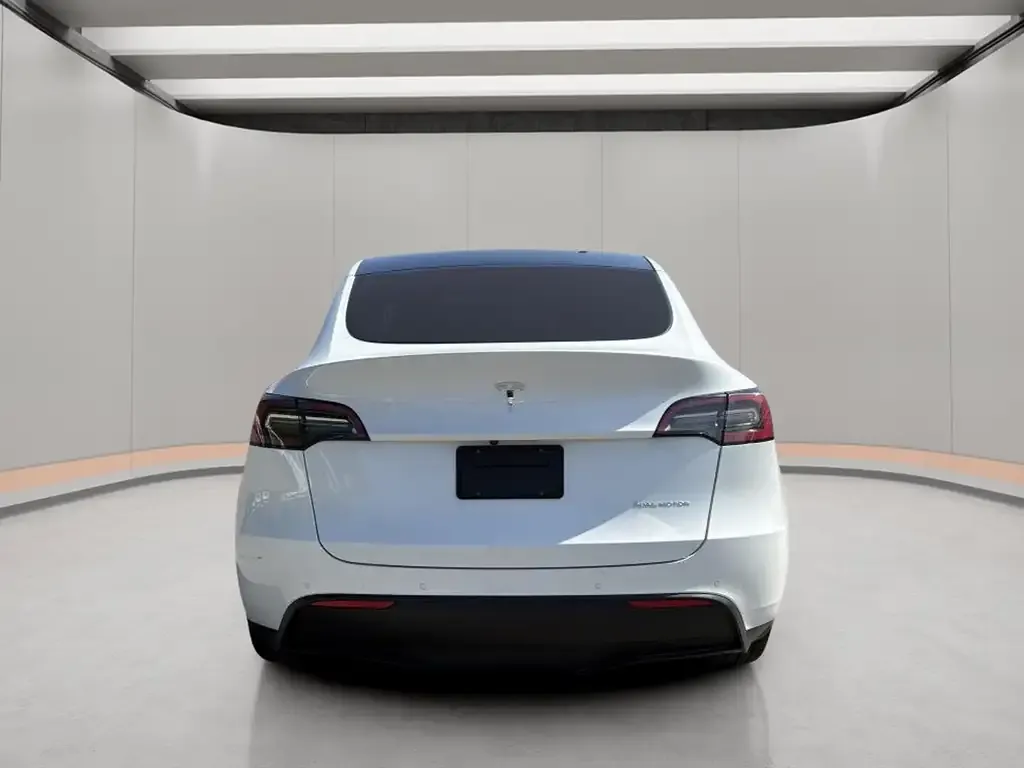 Tesla Model Y 2021 photo 4