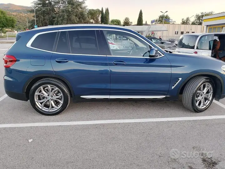 BMW X3 2019 photo 2