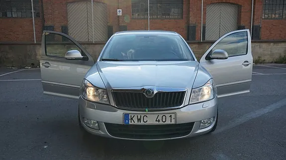 Skoda Octavia 2011 photo 3