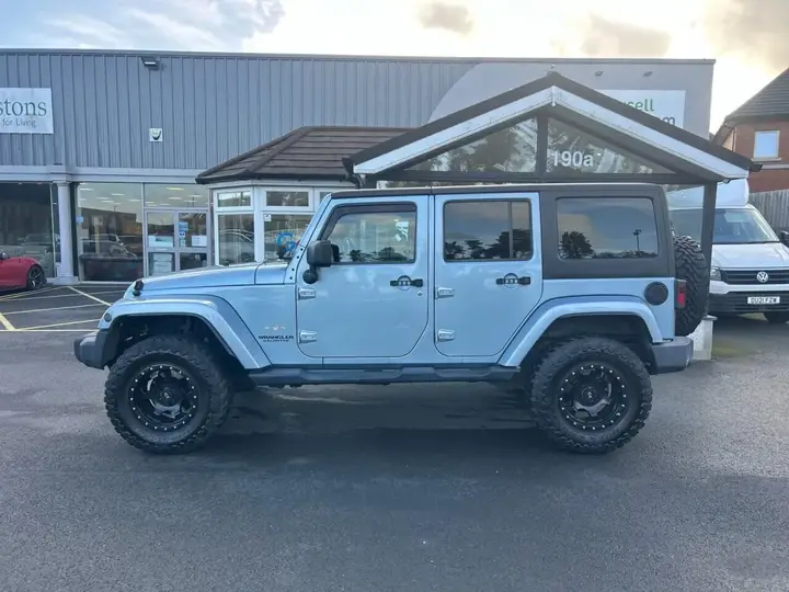 Jeep Wrangler 2012 photo 4