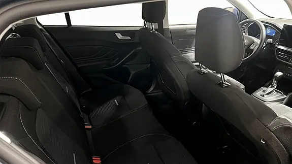 Ford Focus 2024 photo 5