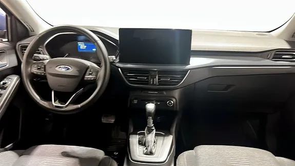 Ford Focus 2024 photo 4