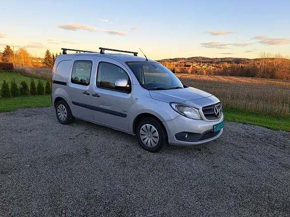 Mercedes-Benz Citan 109