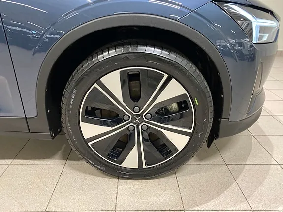 Polestar 2 2023 photo 4