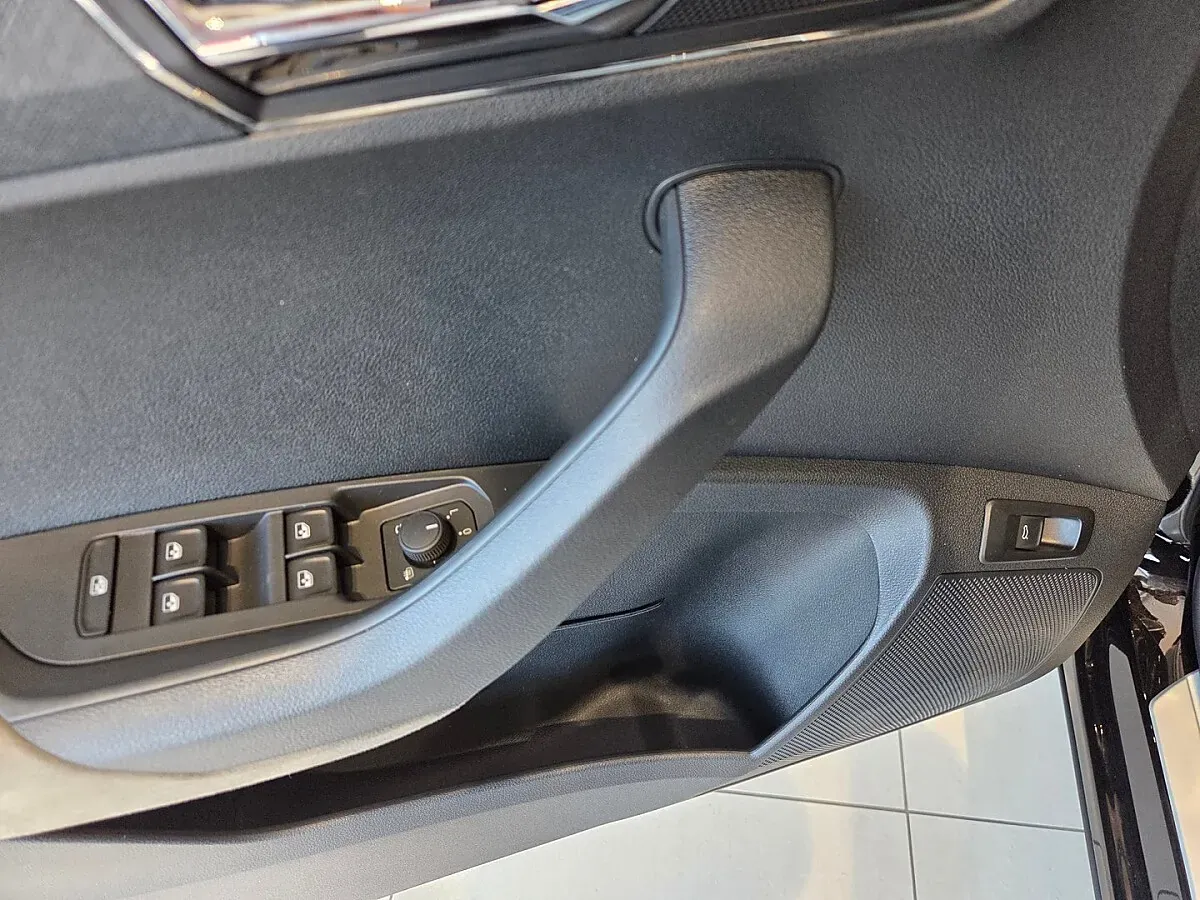Skoda Karoq 2026 photo 3