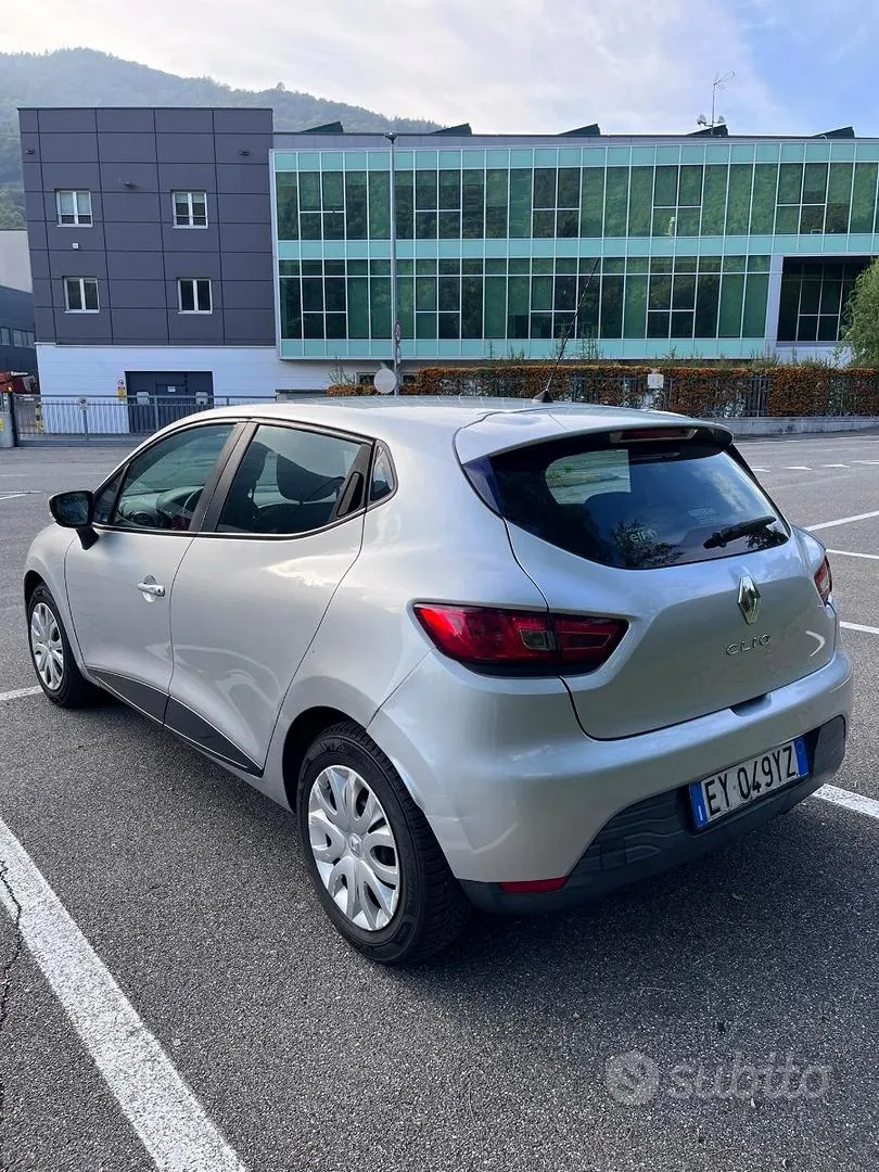Renault Clio 2015 photo 4