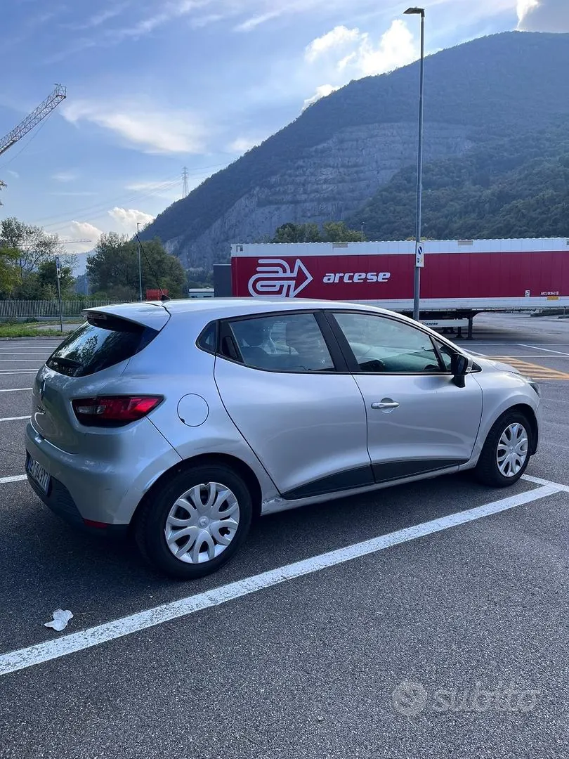 Renault Clio 2015 photo 5