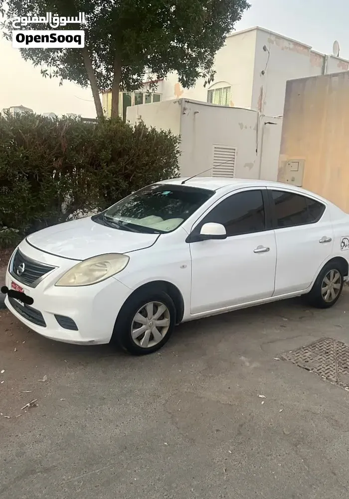 Nissan Sunny 2014 photo 3