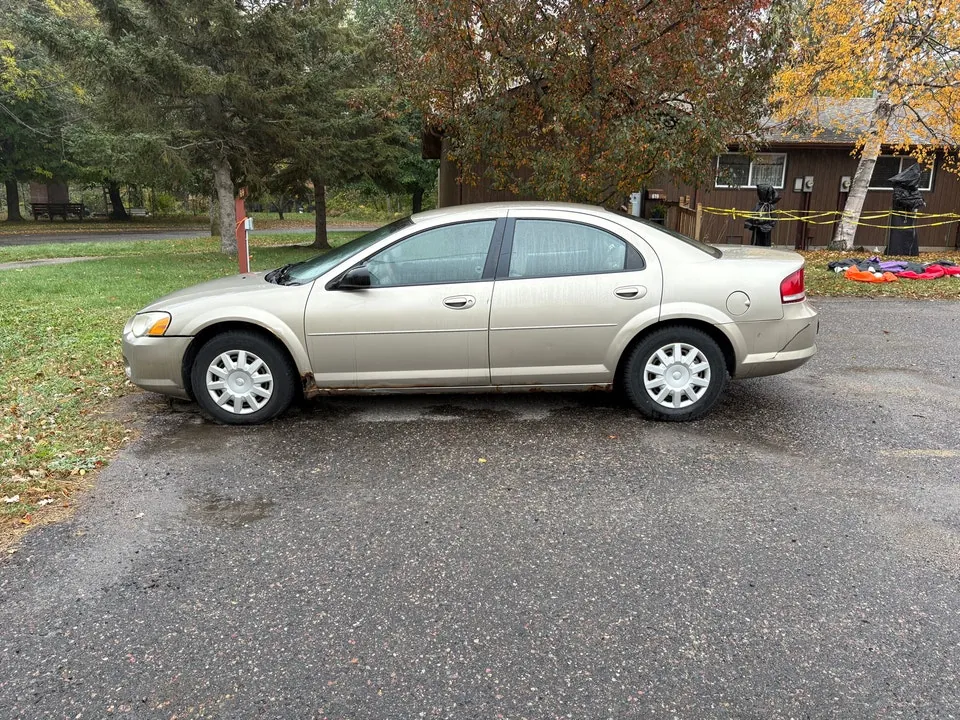 Chrysler Sebring 2004 photo 2