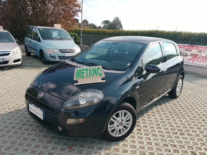 Fiat Punto 2016 photo 2