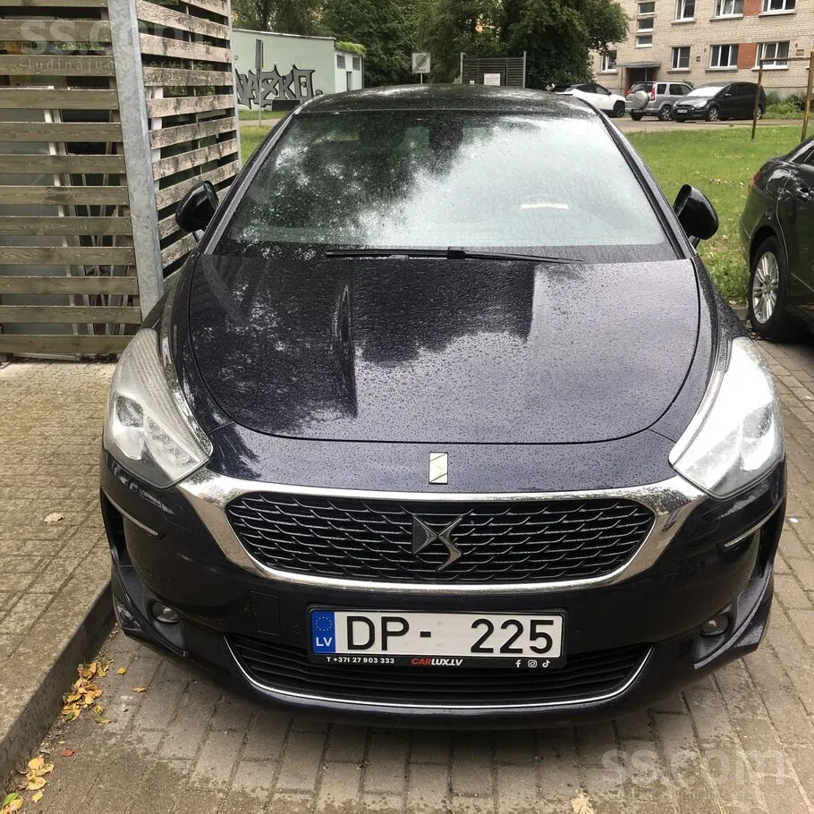 Citroen Ds 2015 photo 2