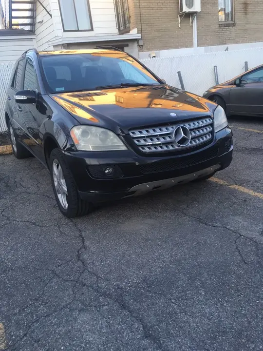 Mercedes-Benz M-Class 2006 photo 2